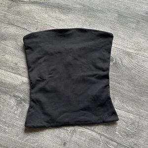 Contour tube top